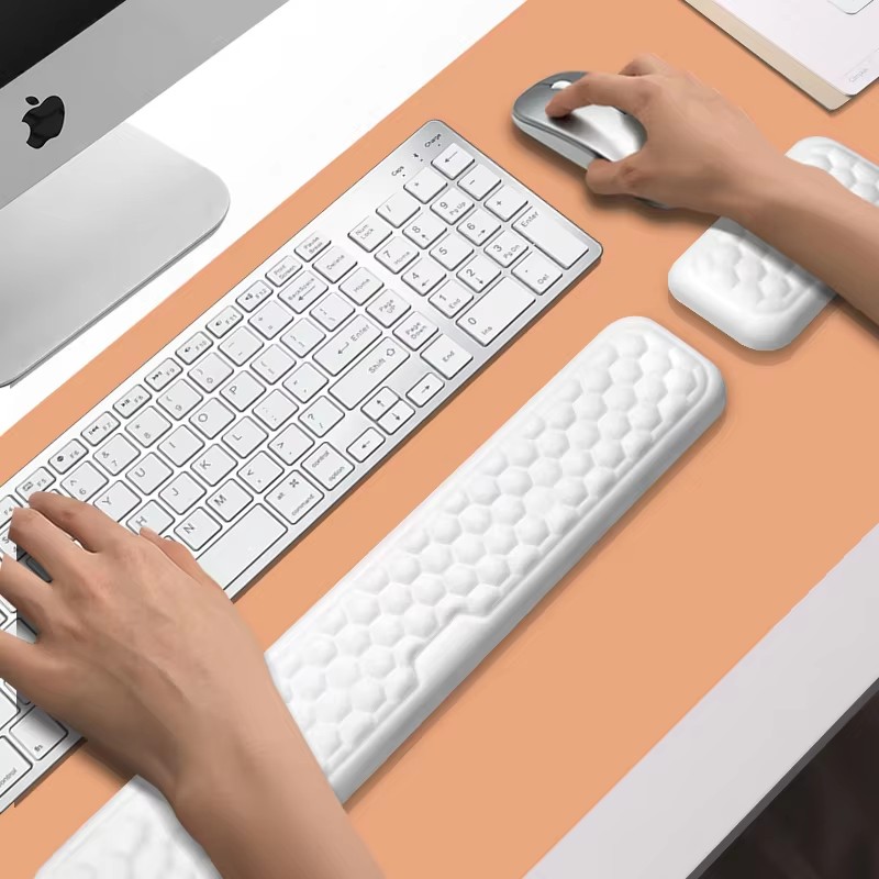 Wrist Rest Gel - مسند معصم مريح للوحة المفاتيح مع